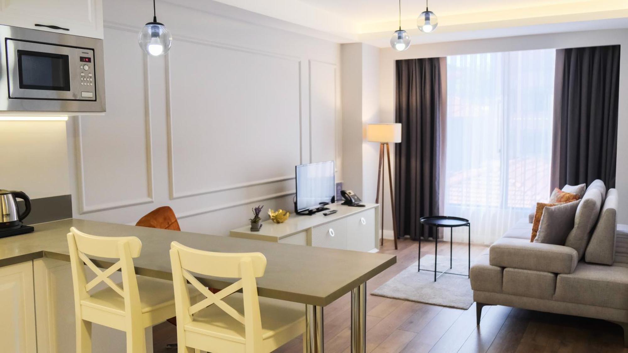 Myway Deluxe Alsancak Hotel Izmir Bagian luar foto
